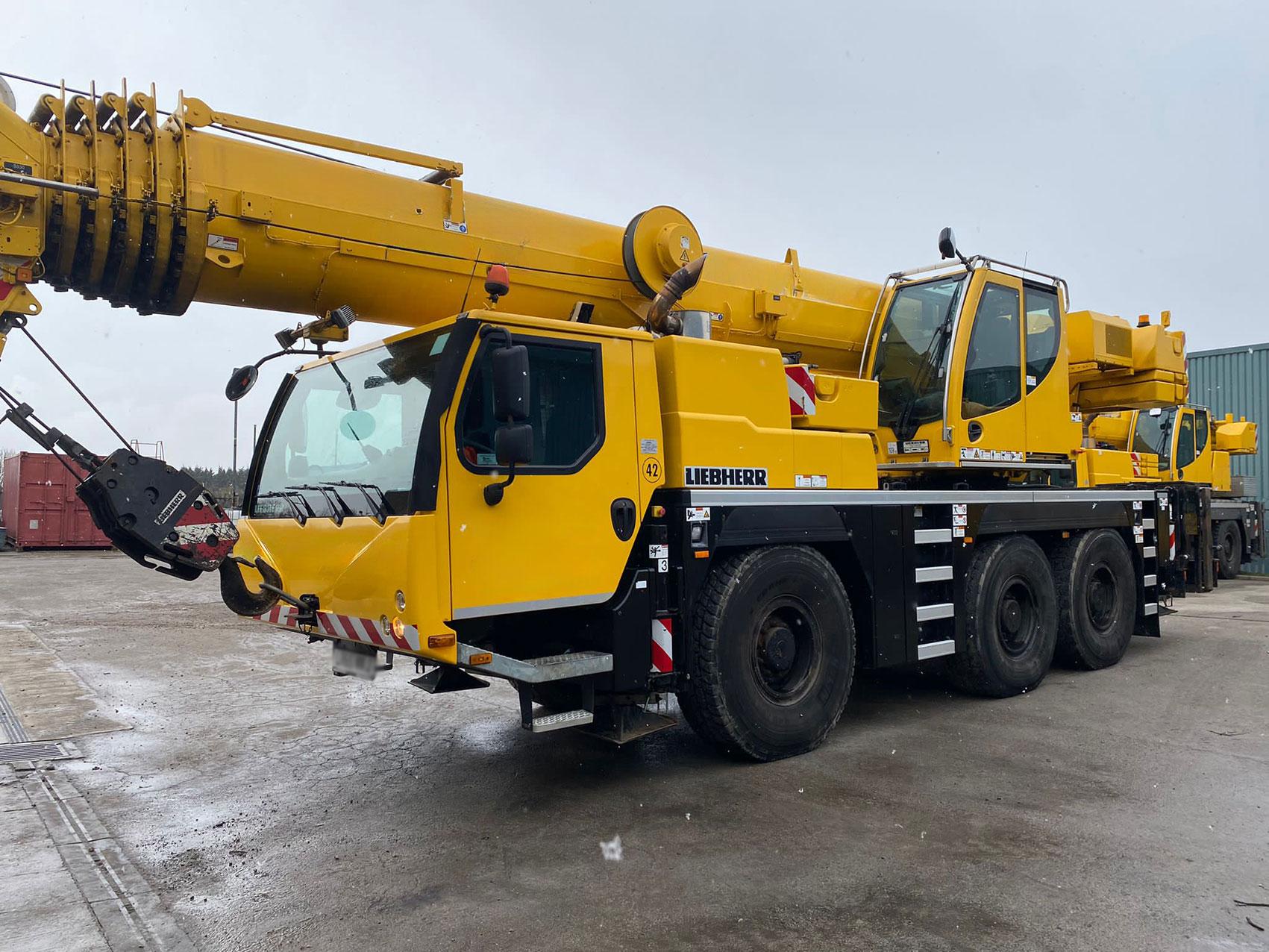 Liebherr LTM 1060-3.1 (1)