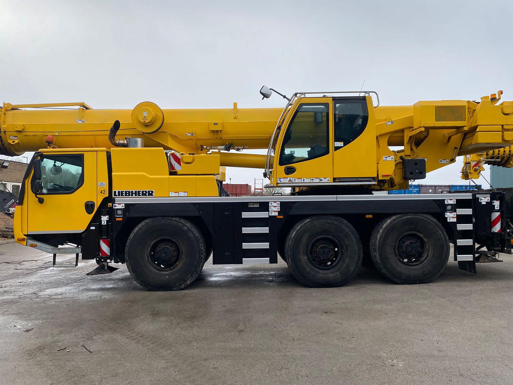 Liebherr LTM 1060-3.1 (2)