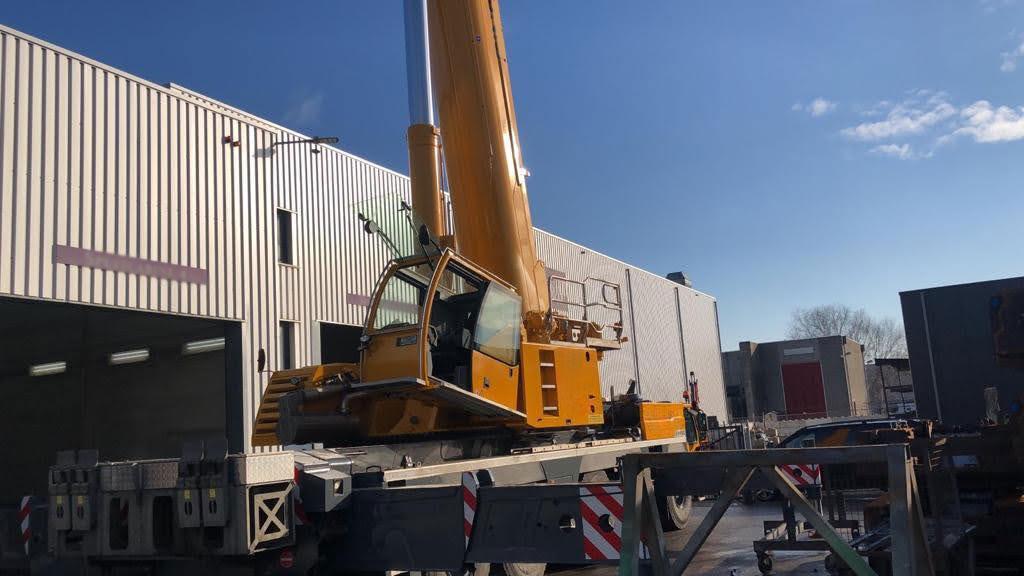 Liebherr LTM 1200-5.1 (5)