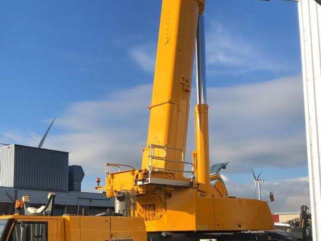 Liebherr LTM 1200-5.1 (4)