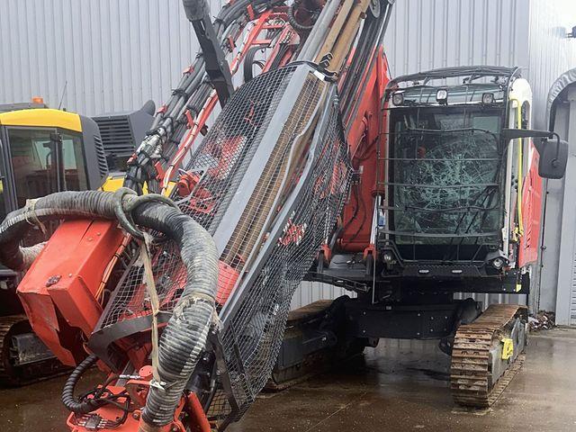 Sandvik DX900i (2)