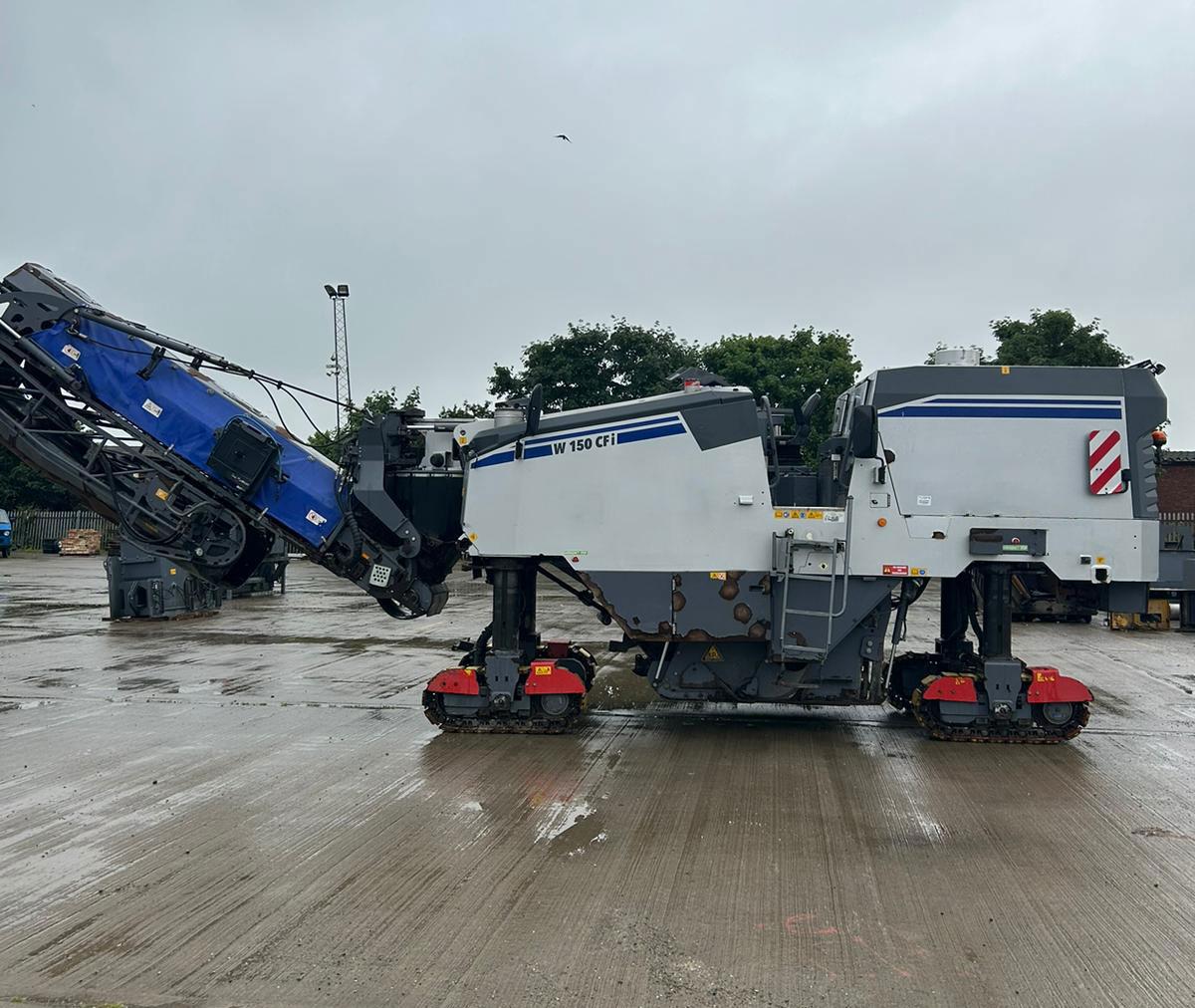 ヴィルトゲン W 150 クアンガン (1)